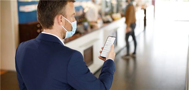 E-Rezept-App hat nun eine Familienfunktion Apotheken sind flächendeckend mit Software für E-Rezept ausgestattet, 8500 Apotheken sind komplett „E-Rezept-ready“, können also jederzeit ein E-Rezept annehmen, beliefern und abrechnen. Die App bietet ab sofort auch Mehrwert für die Familie.