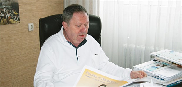 Aufatmen nach vier Jahren Ungewissheit Arbeitet seit mehr als 37 Jahren als Vertragsarzt in Neu-Isenburg:Allgemeinmediziner Dr. Siegfried Spernau.