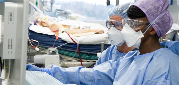 Drei Jahre Corona: LMU München untersuchte 2020 ersten COVID-19-Patienten Arbeitete monatelang unter Volllast: Die COVID-19-Station am LMU-Klinikum.