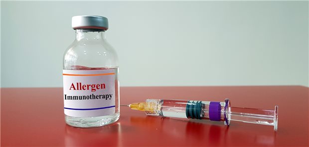 Arznei zur Hyposensibilisierung: Listen mit solchen AIT-Präparaten gibt es bei der Deutschen Gesellschaft für Allergologie und klinische Immunologie.