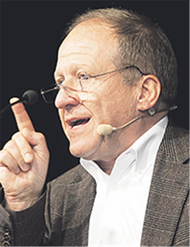 Südwest-KV will Wechsel in Berlin - Deutschland sucht jetzt "Superarzt" Attacke gegen Berlin: Baden-Württembergs neuer KV-Chef Dr. Norbert Metke.