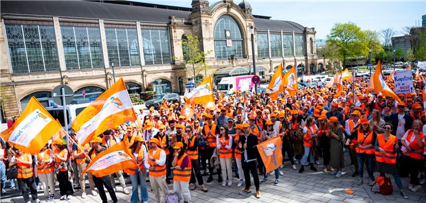 Kommunale Kliniken: 10.000 Ärzte beteiligen sich am Warnstreik