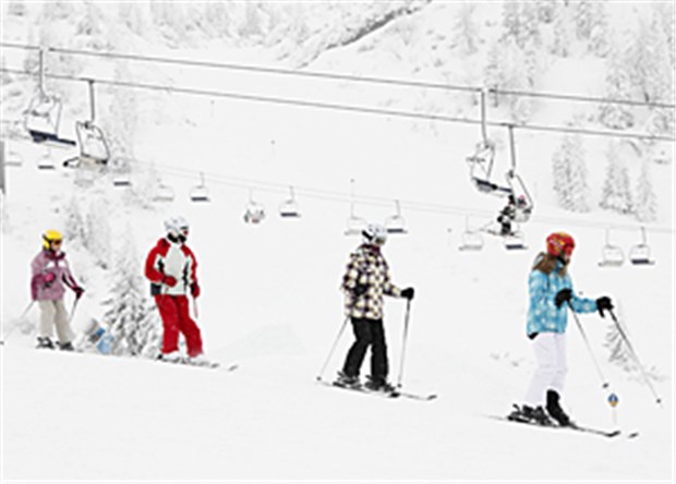 Asthma-kranke Kinder starten zum Ski-Marathon Auch Asthma-kranke Kinder können skifahren - was beim Ski-Marathon bewiesen werden soll.