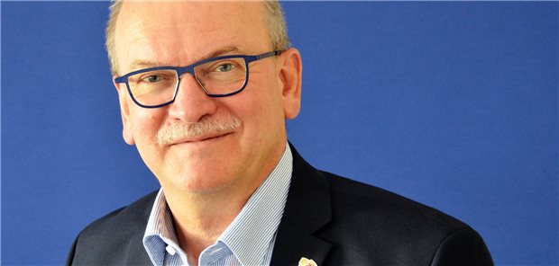 Ein Viertel der Ärzteschaft in Rheinland-Pfalz ist über 60 Jahre alt Auch Landesärztekammer-Präsident Dr. Günther Matheis ist bereits über 60. Er mahnt mehr ärztlichen Nachwuchs an.