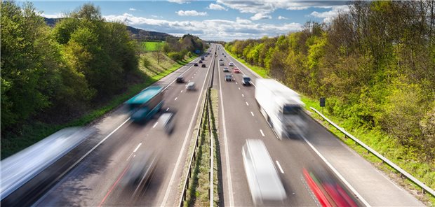 Auch Menschen mit Diabetes wollen am Straßenverkehr teilnehmen. Das Problem: Hypoglykämien, die nicht erkannt werden.