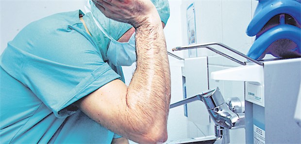 Krankenhauskeime verunsichern Patienten Auch Nachfragen zur Händedesinfektion beschäftigen die Patienten: In Online-Sprechstunden klärt die Krankenhausgesellschaft Nordrhein-Westfalen über Krankenhauskeime auf.