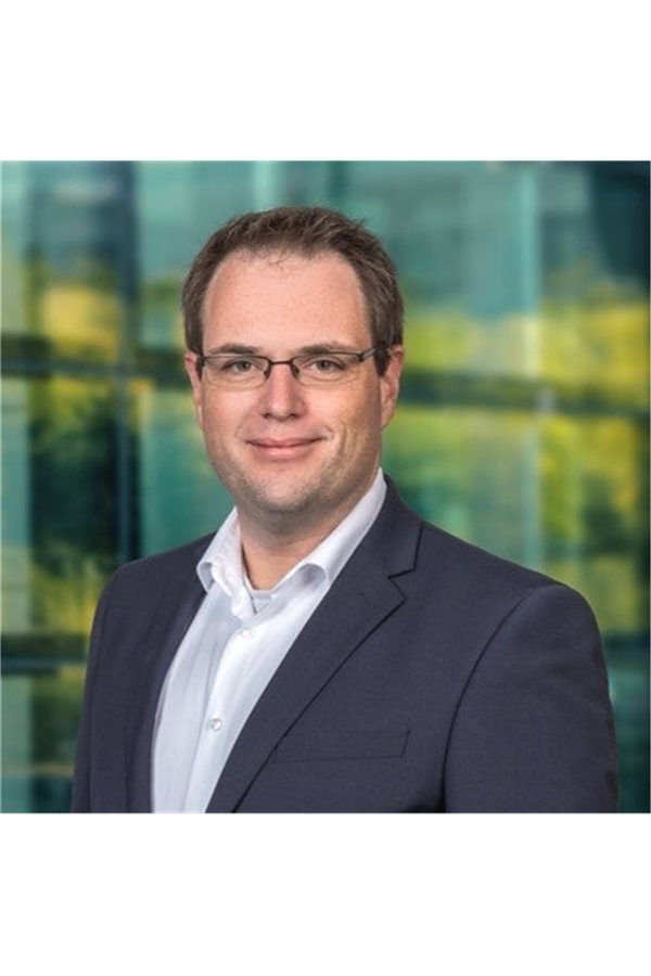 „20 Prozent besser als der Durchschnitt – das geht!“ Auch Praxisberater brauchen eine gewisse Online-Affinität: Sebastian Stremming, Projektleiter optiPraxbei der apoBank.