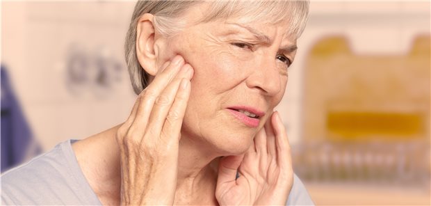 Auch Schmerzen in der Kaumuskulatur können auf eine Riesenzellarteriitis hinweisen.
