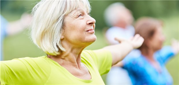 Frauengesundheitsbericht: Wie fit ist Frau? Frauen über 60 schätzen ihre Gesundheit heute deutlich besser ein als noch vor 20 Jahren.