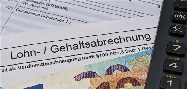 Wie viel ein Arzt in Anstellung verdient Auch in Anstellung lässt sich als Arzt gut leben.