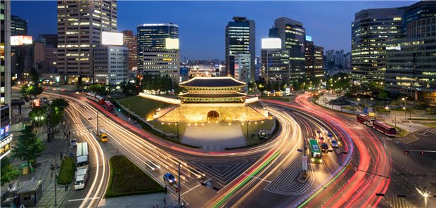 Auch in Seoul ist es nachts niemals dunkel. Das wirkt sich wohl auch auf das Sehvermögen der Stadtbewohner aus.