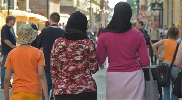 Kopftuchverbot in Praxis wieder aufgehoben Auch muslimische Frauen mit Kopftüchern dürfen ab sofort wieder in die Wächtersbacher Praxis.