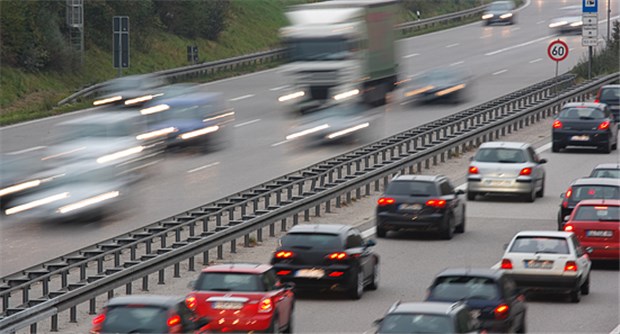 Bei insolventer Assekurranz hilft die Verkehrsopferhilfe Auch wenn es knallen sollte und der Unfallgegner unbekannt bleibt: Für solche Fälle kommt der Verein VOH (Verkehrsopferhilfe) auf.