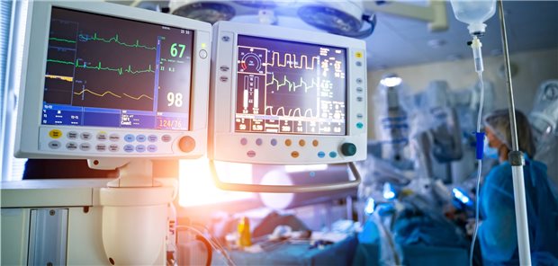 Auf Intensiv: COVID-19-Patienten stellen hier alle Mitarbeiter vor neue Herausforderungen.