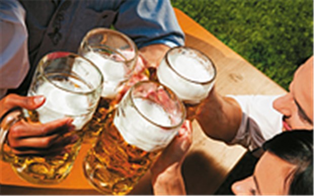 Mancher Betriebsausflug wird zum Fall fürs Arbeitsgericht Auf das Wohl des Teams? Für Mitarbeiter ist das steuerfrei. © Kzenon / fotolia.com