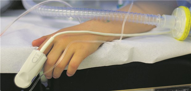 Kinderintensivstation muss Patienten abweisen Auf der Kinderintensivstation der MHH konnte zeitweise jedes dritte Bett nicht belegt werden, weil Intensivpfleger fehlen.