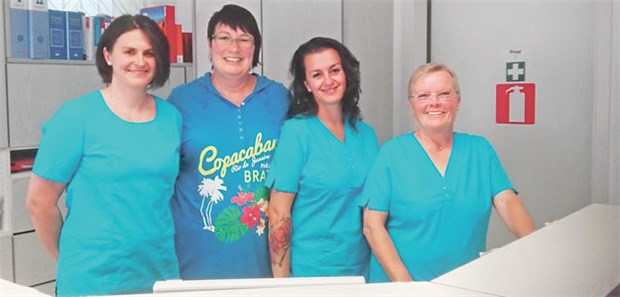 Hausarzt verzweifelt gesucht Auf der Suche nach einem neuen Chef: das Praxisteam in Enzklösterle mit (v.l.) Isabel Lehmann, Beate Kilian, Natasa Leci-Bosnjak und Irmgard Pister.