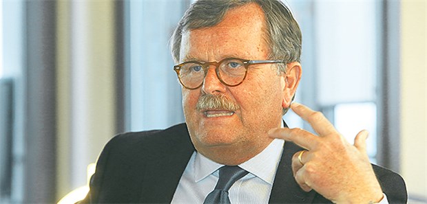 "Auf internationaler Ebene gibt es Arbeit genug": BÄK-Präsident Professor Frank Ulrich Montgomery startet jetzt in Europa durch.