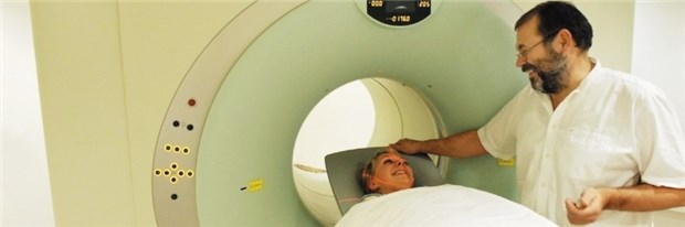 Innovation und Zwangshospitalisierung Auf neue Leistungen wie etwa PET-CT müssen Kassenpatienten warten - hohe Hürden für die ambulante Medizin.