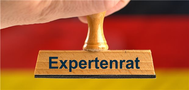 Expertenrat warnt vor Gefährdung der medizinischen Versorgung Auf regionaler Ebene sollte in enger Kooperation dringlich eine Patientenallokation im ambulanten und stationären Sektor organisiert werden, empfiehlt der Expertenrat.