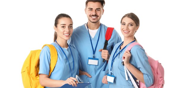 Bayern lockt Medizinstudenten mit 600 Euro aufs Land Auf zur Famulatur auf dem Land: Mehr als 100 Medizinstudenten haben bereits am Förderprogramm von TK und Bayerischem Hausärzteverband teilgenommen.