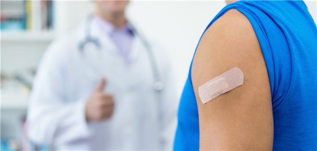 Auffrischimpfung erfolgt: Ohne eine dritte Impfung ist der COVID-Schutz unvollständig.
