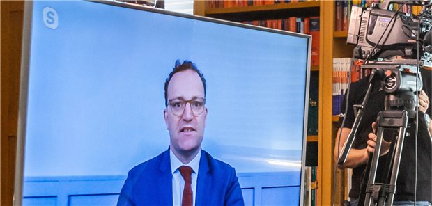 Spahn verteidigt Corona-Impfstrategie des Bundes Auftakt des „Hauptstadtkongress Digital“ mit Gesundheitsminister Jens Spahn (CDU): Diskussion per Videoschalte.