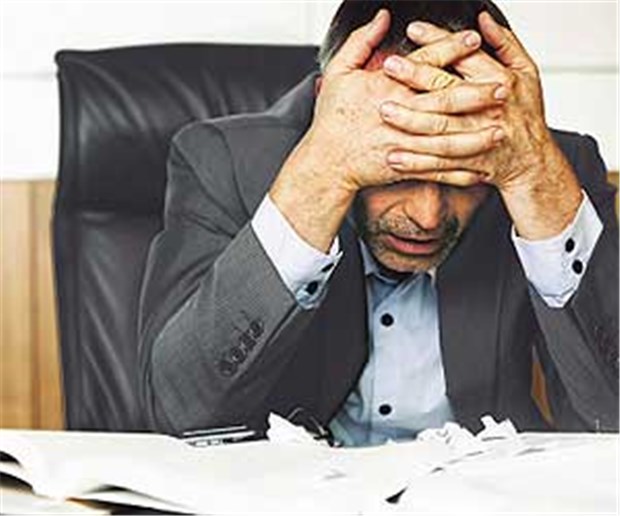 Zeitbombe Burn-out Ausgebrannt am Arbeitsplatz.