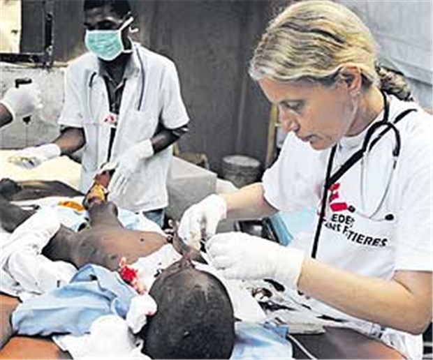 Einsatz in Krisengebieten: Guter Wille reicht nicht Auslandseinsatz einer Ärztin, die mit "Ärzte ohne Grenzen"nach Haiti geflogen ist.