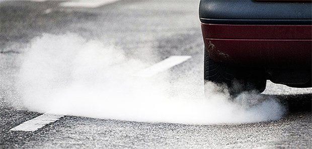 Internationale Lungenärzte befürworten Grenzwerte Auto-Abgase: Um die Grenzwerte für Stickoxide und Feinstaub ist eine heftige Debatte entbrannt.