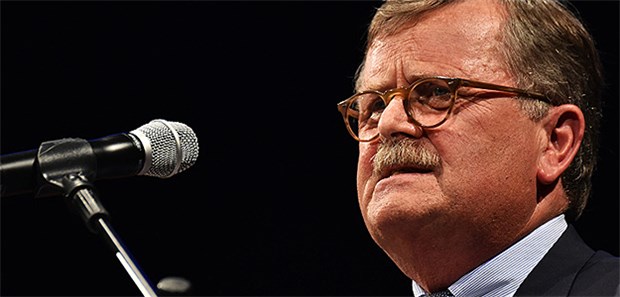 BÄK-Chef Professor Frank Ulrich Montgomery bekräftigte die Kritik der Bundesärztekammer am Psychotherapeutengesetz.