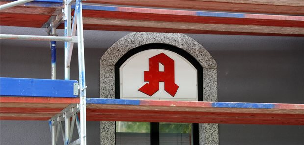 Baustelle Apotheke: Auch hier will der Bundesgesundheitsminister noch Hand anlegen, um die flächendeckende Versorgung am Leben zu erhalten.