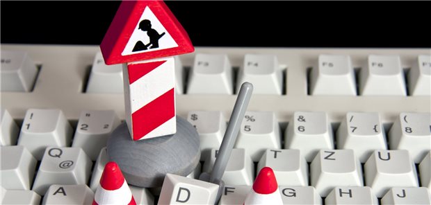 Baustelle Digitalisierung: Die Ergebnisse des Praxisbarometers der KBV zeigen, dass es manche Fortschritte in der IT-Nutzung der Vertragsärzte gibt. Aber vieles kommt nur langsam voran.
