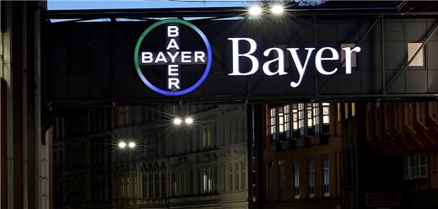 Spekulationen über baldigen Vergleich im Glyphosat-Streit Bayer Kreuz am Werk in Wuppertal: Auf dem Chemie- und Pharmakonzern Bayer lastet nach wie vor der Streit um angebliche Krebsgefahren von Unkrautvernichtern mit dem Wirkstoff Glyphosat.