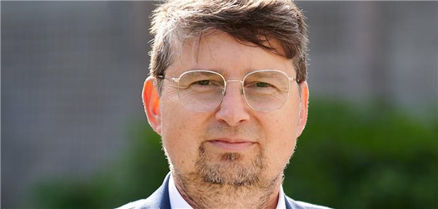 Bayerns Hausärzte-Vorsitzender Wolfgang Ritter erwartet konkrete Ergebnisse und Vorschläge seitens der Landesregierung zum Bürokratieabbau für Ärzte.