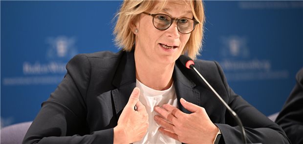 Begrüßt das Kompetenz-Upgrate für Pflege: Hamburgs Gesundheits- und Sozialsenatorin Melanie Schlotzhauer (Archivbild).