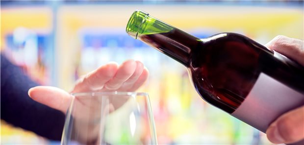 BZgA erinnert: „Bei Alkohol im Limit bleiben!“ Bei Alkohol immer im Limit bleiben, rät die Bundeszentrale für gesundheitliche Aufklärung.