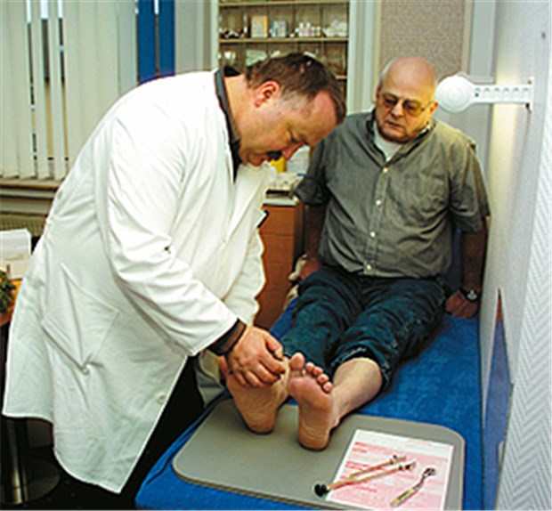Diabetes: Sparen auf kurze Sicht - dicke Rechnung am Ende Bei Diabetikern sind Folgeerkrankungen teuer und kompliziert.