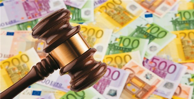 40.000 statt 400.000 Euro - Sozialgericht verhalf Arzt zu Mini-Regress Bei Regressen schont der Gang vor Gericht oft das Vermögen der Ärzte. © bilderbox / fotolia.com