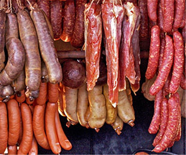 Erhöhtes Diabetes-Risiko bei täglichem Wurstverzehr Bei Zucker geht es auch um die Wurst.