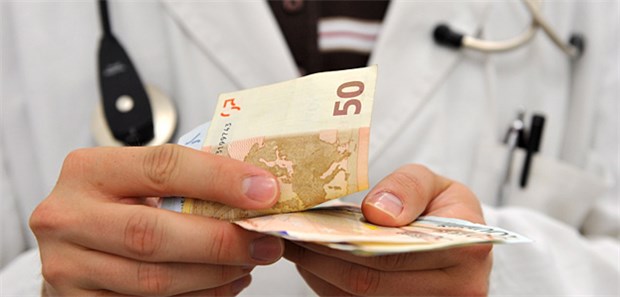 Bei den Ärztehonoraren 2013 gab es große Unterschiede in KVen und Fachrichtungen.