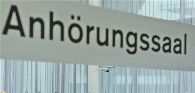 Änderungsantrag zur Entbudgetierung der Pädiatrie zurückgezogen Bei der Anhörung im Gesundheitsausschuss zum Gesetz zur Regelung der Stiftung Unabhängige Patientenberatung Deutschland wird es am 1. März nicht um den Antrag zur Aussetzung der Budgetierung gehen. Was aus der Initiative der Koalitionsfraktionen im weiteren Verlauf des Gesetzesverfahrens wird, bleibt noch offen. (Archivbild)