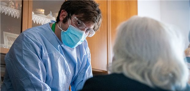 Sensorische Störungen bei SARS-CoV-2-Infektion unterschätzt Bei der Befragung italienischer COVID-19-Patienten gab jeder fünfte an, schon vor dem Klinikaufenthalt sensorische Störungen bemerkt zu haben.