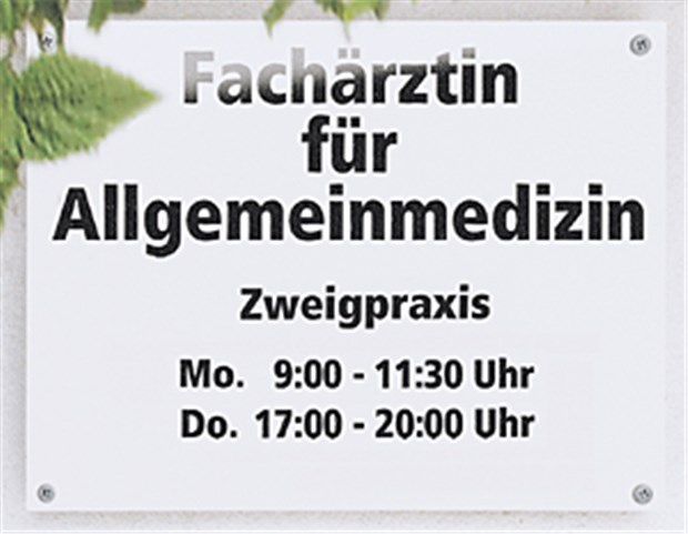Urteil BSG: Zweigpraxen müssen Interessen der Patienten berücksichtigen Bei der Einrichtung einer Zweigpraxis hat die KV ein Wort mitzureden.