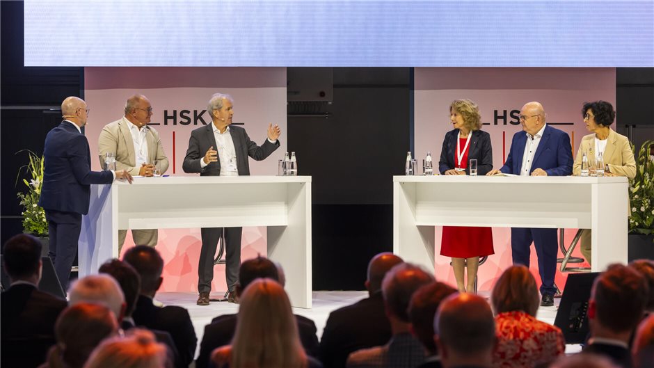 Bei der Eröffnung hatten die Wissenschaftlichen Leiter der verschiedenen Säulen ...