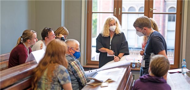 Bei einem Workshop im Rahmen des DEGAM-Kongresses diskutierten die Teilnehmerinnen und Teilnehmer zunächst in Kleingruppen, wie man die „Soziale Gesundheit in der hausärztlichen Versorgung fördern“ könne.
