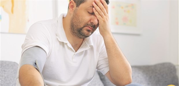 Hypertonie in jungen Jahren erhöht auch familiäres Risiko Bei einer frühen Manifestation einer Hypertonie besteht einer Studie zufolge die Wahrscheinlichkeit, dass die Erkrankung weitervererbt wurde.