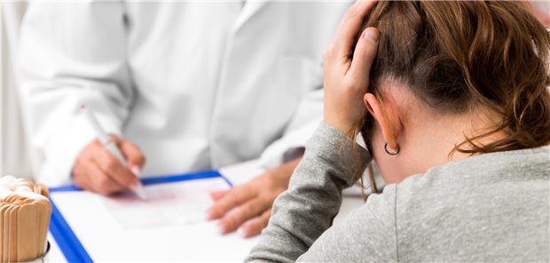 Bei häufigen Migräneattacken und chronischer Migräne haben viele Patienten aus Verträglichkeitsgründen bisher ihre Medikamente wieder abgesetzt.