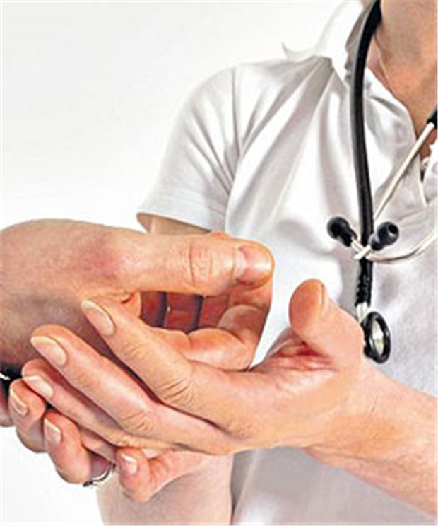 Hoher Faktortiter - stark gefährdet Bei hohen Rheumafaktortitern auch ohne Symptome sei es ratsam, einen Rheumatologen zu konsultieren, schreiben dänische Forscher.