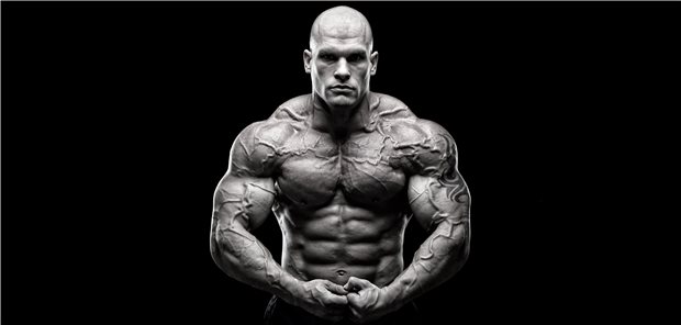 Bei manchen Bodybuildern sind Anabolika im Spiel: Das kann die Bildung von Thrombosen begünstigen.